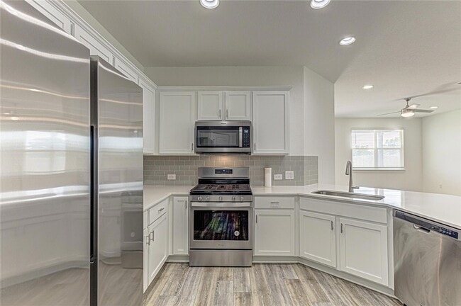 Building Photo - 301 Tequilana Pass