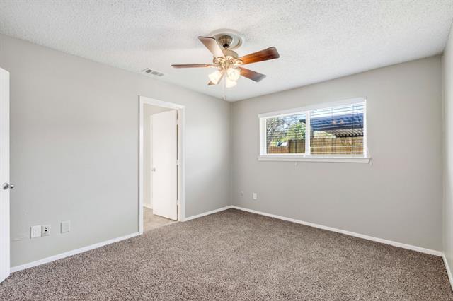 Building Photo - 310 Candlewood Pl