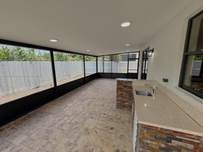 Building Photo - 13631 SW 272nd Terrace