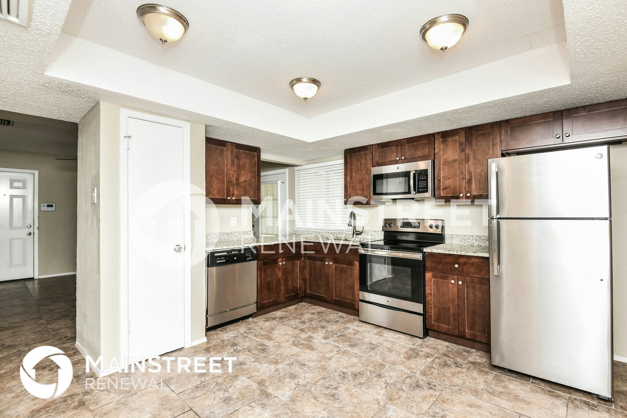 Building Photo - 2709 Meadow Isle Ln