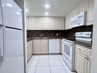 Building Photo - 17350 NW 68th Ave