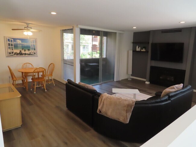 Building Photo - Partially Furnished Two Bedroom Condo in College Area