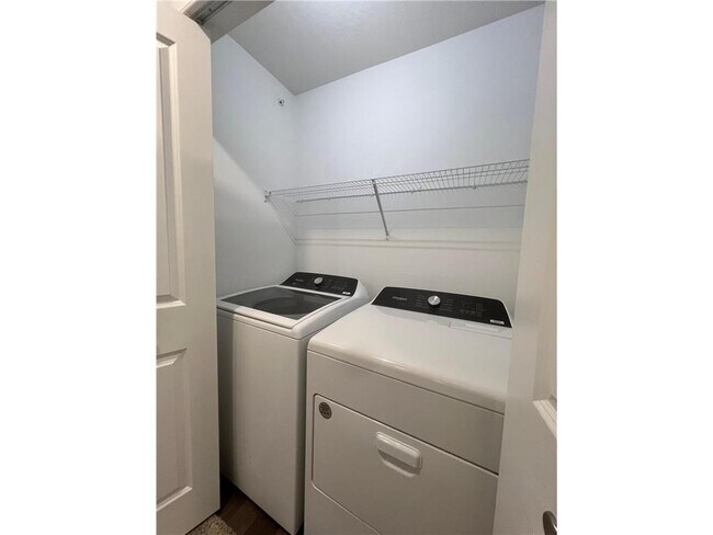 Building Photo - 3045 125th Ln NE