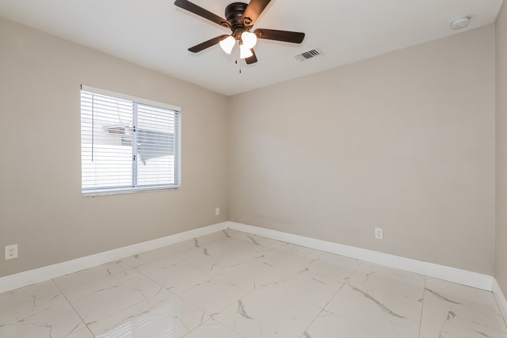 Building Photo - 1735 Tarah Trace Dr