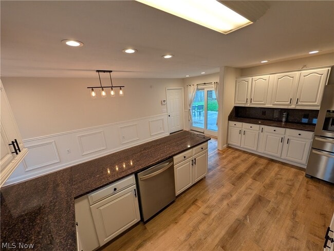 Building Photo - 8645 Courtland Dr