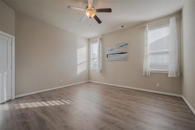 Building Photo - 7809 Axis Rdg Dr
