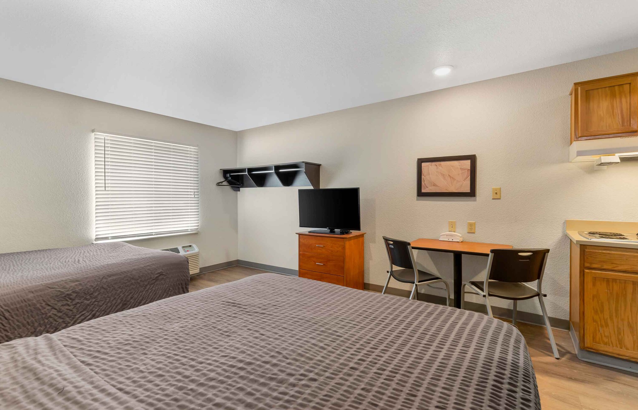 Building Photo - Furnished Studio-Austin - Round Rock