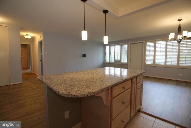 Building Photo - 4501 Arlington Blvd