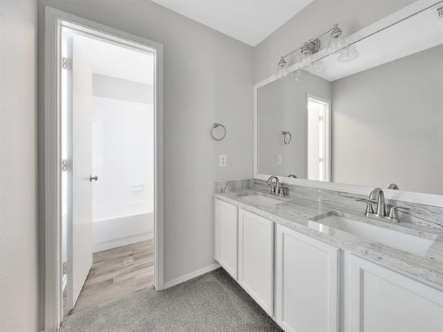 Building Photo - 235 Yale Blvd