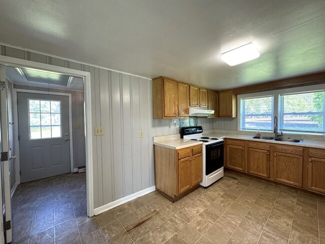 Building Photo - Cutie Brick Ranch