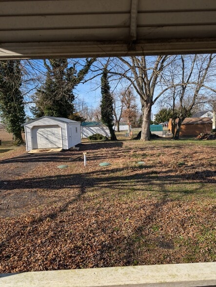 Garage and Backyard - 243 Walnut Street Rd