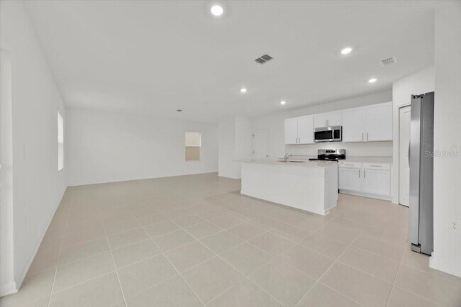 Building Photo - 3511 Kimbrough Dr