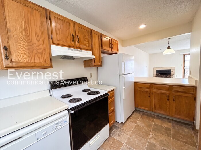 Building Photo - 4012 Muse Way