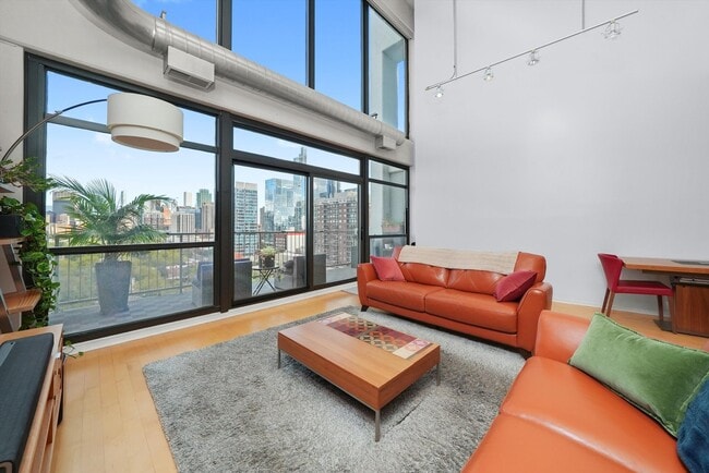 Building Photo - 1530 S State St