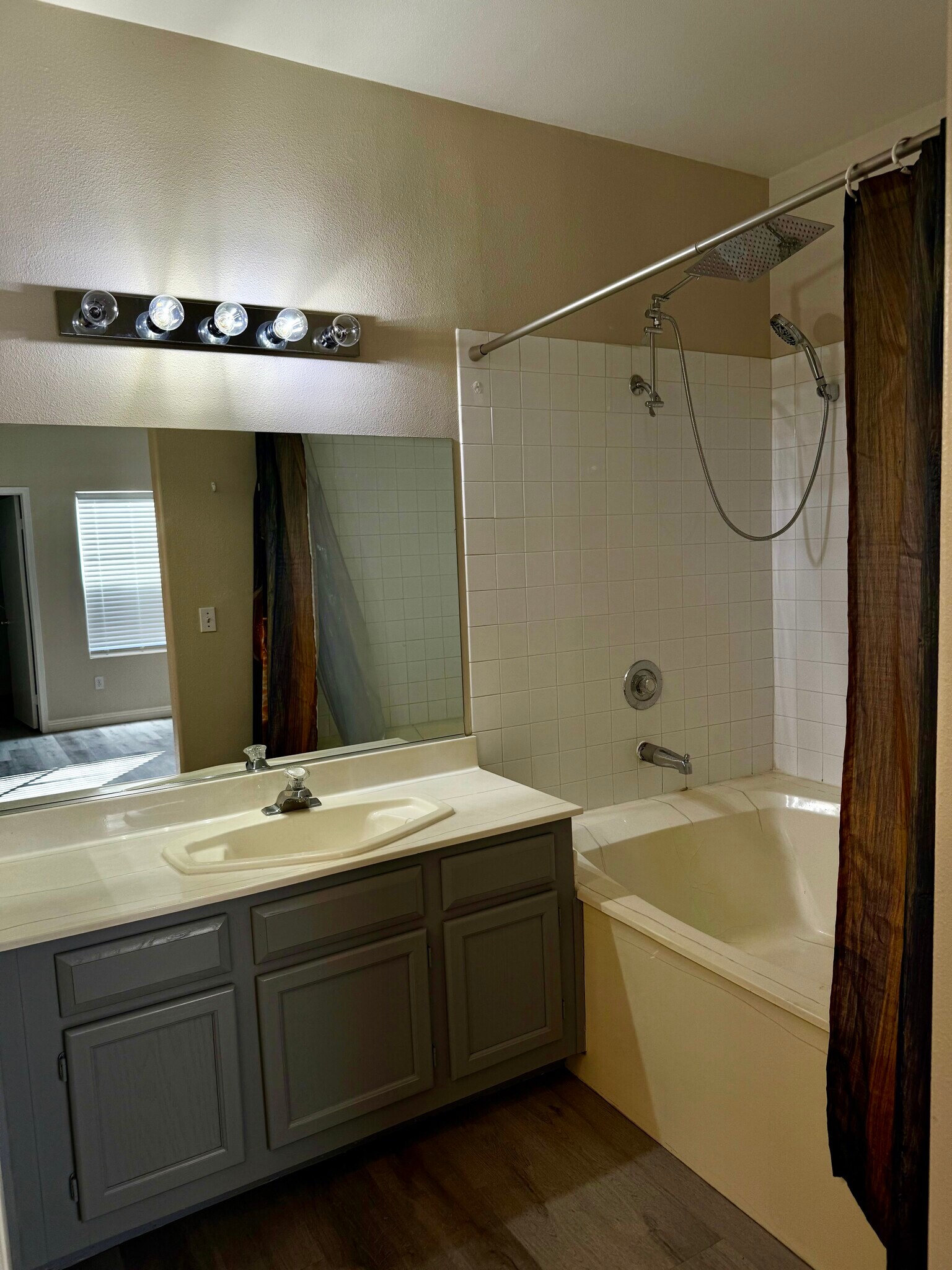 Building Photo - 9000 S Las Vegas Blvd