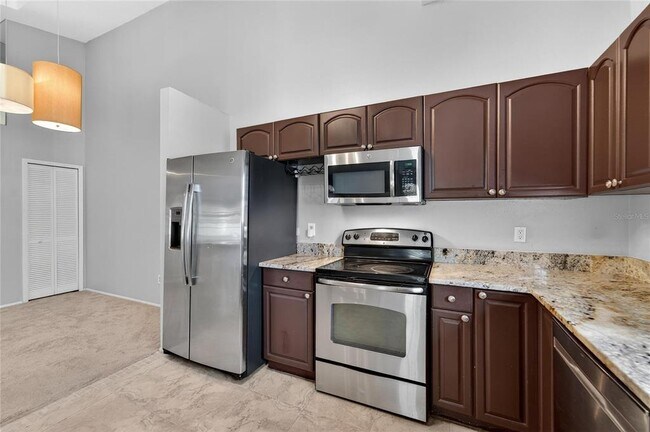 Building Photo - 11808 Skylake Pl