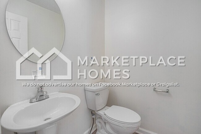 Building Photo - 6519 Charter Way