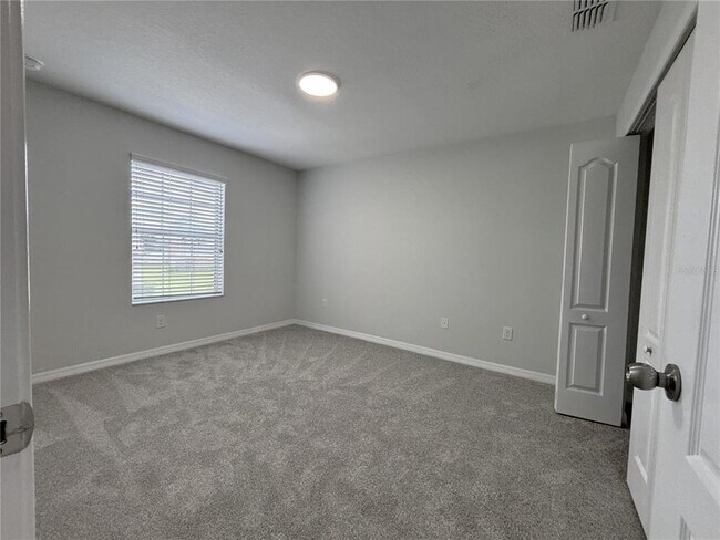 Building Photo - 11155 Savannah Landing Cir