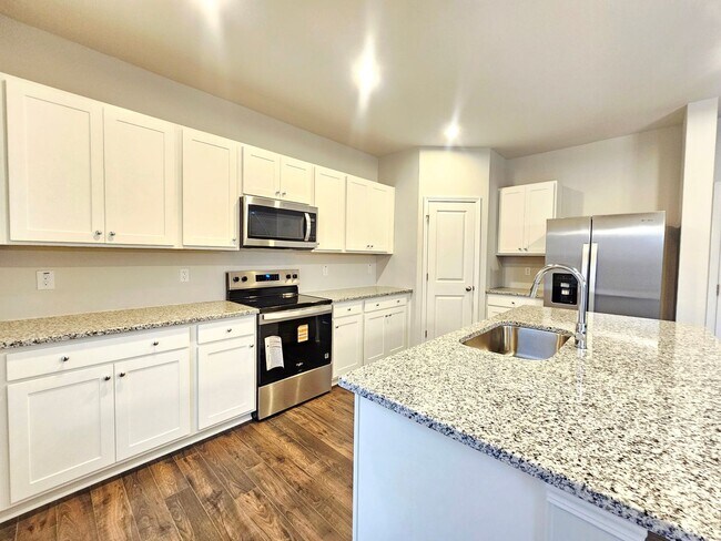 Building Photo - New Construction Home