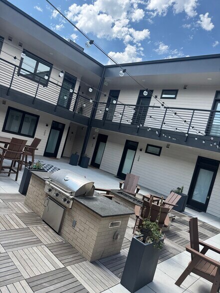 Building Photo - 2120 N Downing St