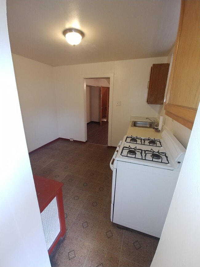 Building Photo - Olney Area-Great rental home