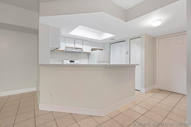 Building Photo - 9166 W Atlantic Blvd