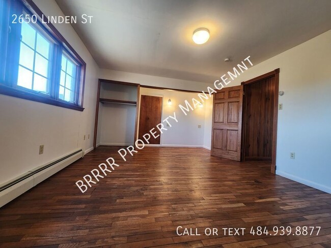Building Photo - 2650 Linden St