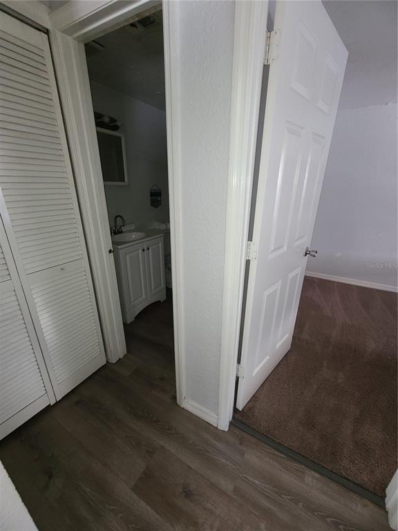 Building Photo - 4214 E Palifox St