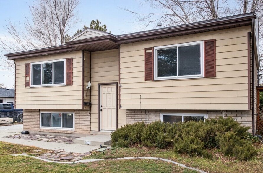 Building Photo - 140 W 8710 S