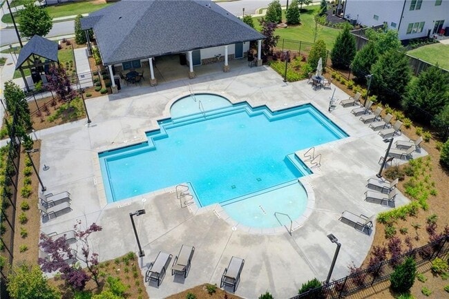 Building Photo - 694 Gabby Pt