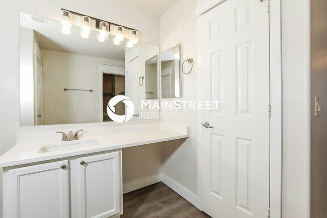 Building Photo - 3 Bedroom Pet-Friendly Home in SAN TAN VALLEY, AZ with Main Street Renewal