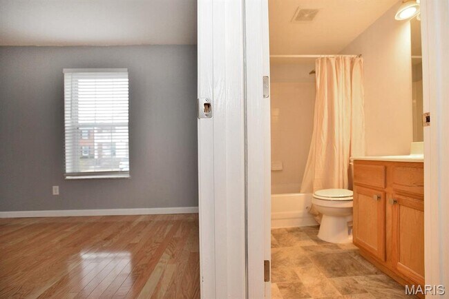 Building Photo - 4300 Forder Gardens Pl
