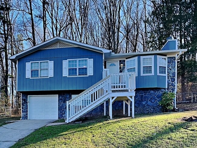 Building Photo - 5835 Brenda Dr