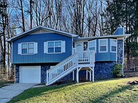 Building Photo - 5835 Brenda Dr