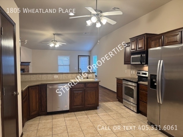 Building Photo - 1805 Wheatland Pl