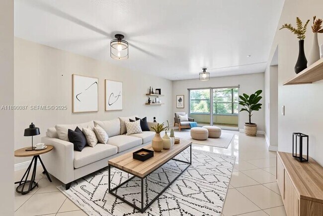 Building Photo - 900 SW 125th Way