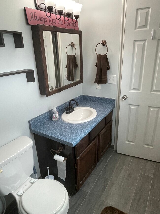 Building Photo - 5942 S 3975 W