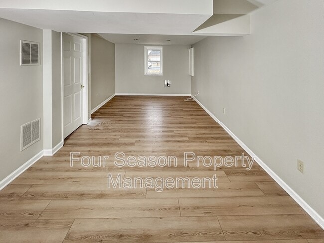 Building Photo - 1819 Elizabeth Ct