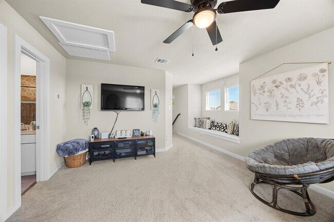 Building Photo - 2809 Stone Branch Dr