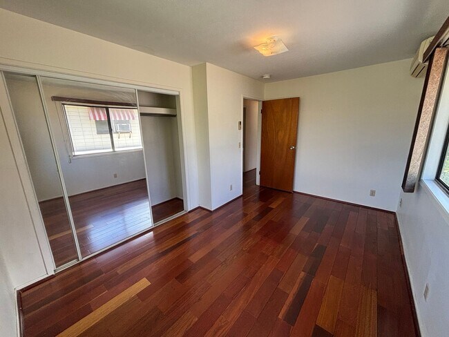 Building Photo - 2820 Kaimuki Ave