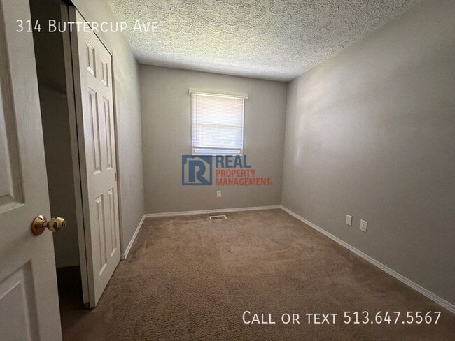Building Photo - 314 Buttercup Ave