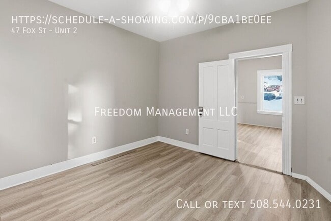 Building Photo - 47 Fox St