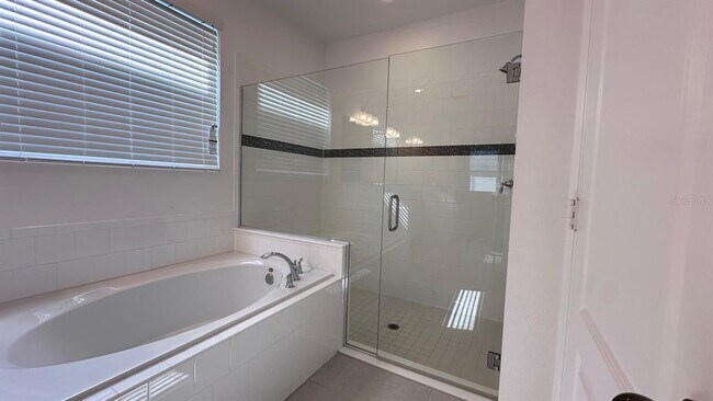 Building Photo - 3331 Forton Dr