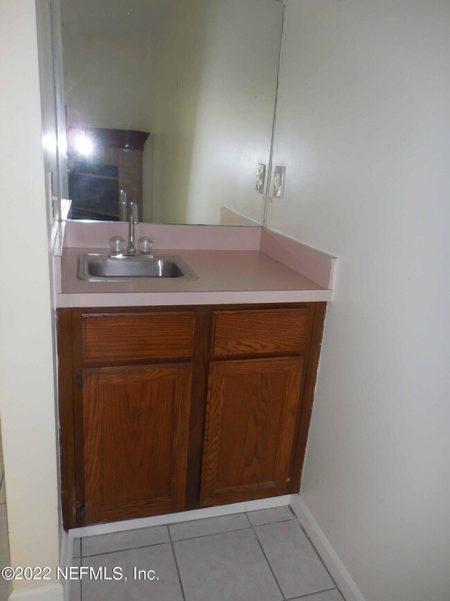 Building Photo - 2074 2nd St S