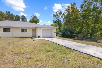 Building Photo - Duplex Lehigh Acres 221