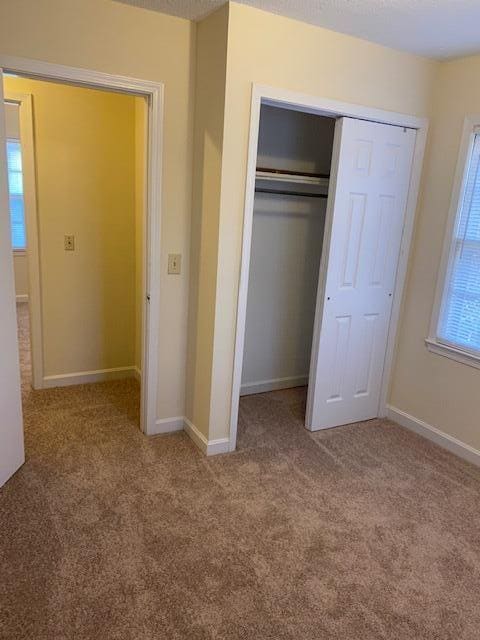 Building Photo - 5442 Oakcrest Rd