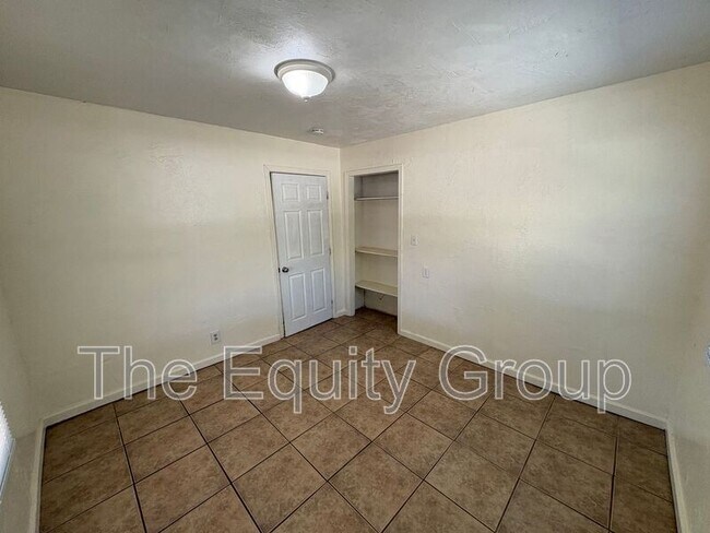 Building Photo - 1265 I St