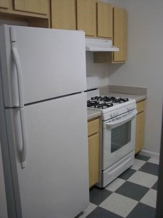 Building Photo - 165 Johnston St