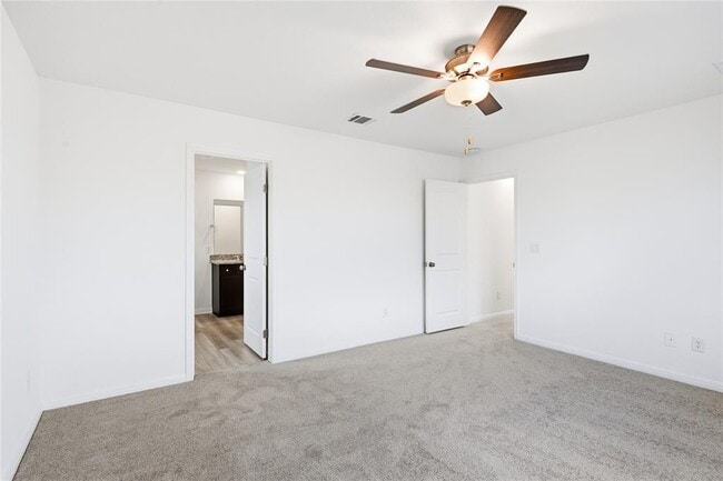 Building Photo - 416 Breccia Trl