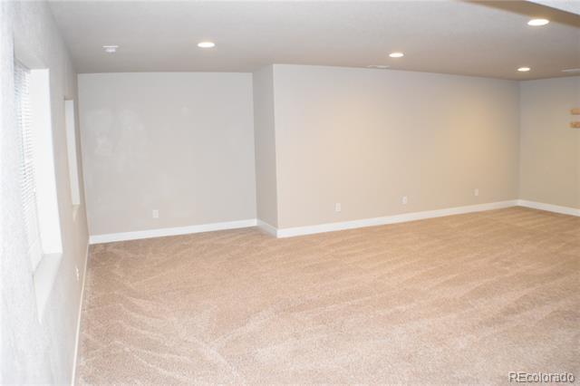 Building Photo - 7941 Barraport Dr